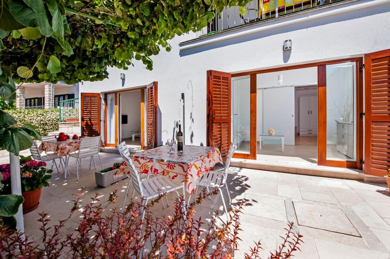 Apartmani&Soba Mimi Rovinj Exterior foto